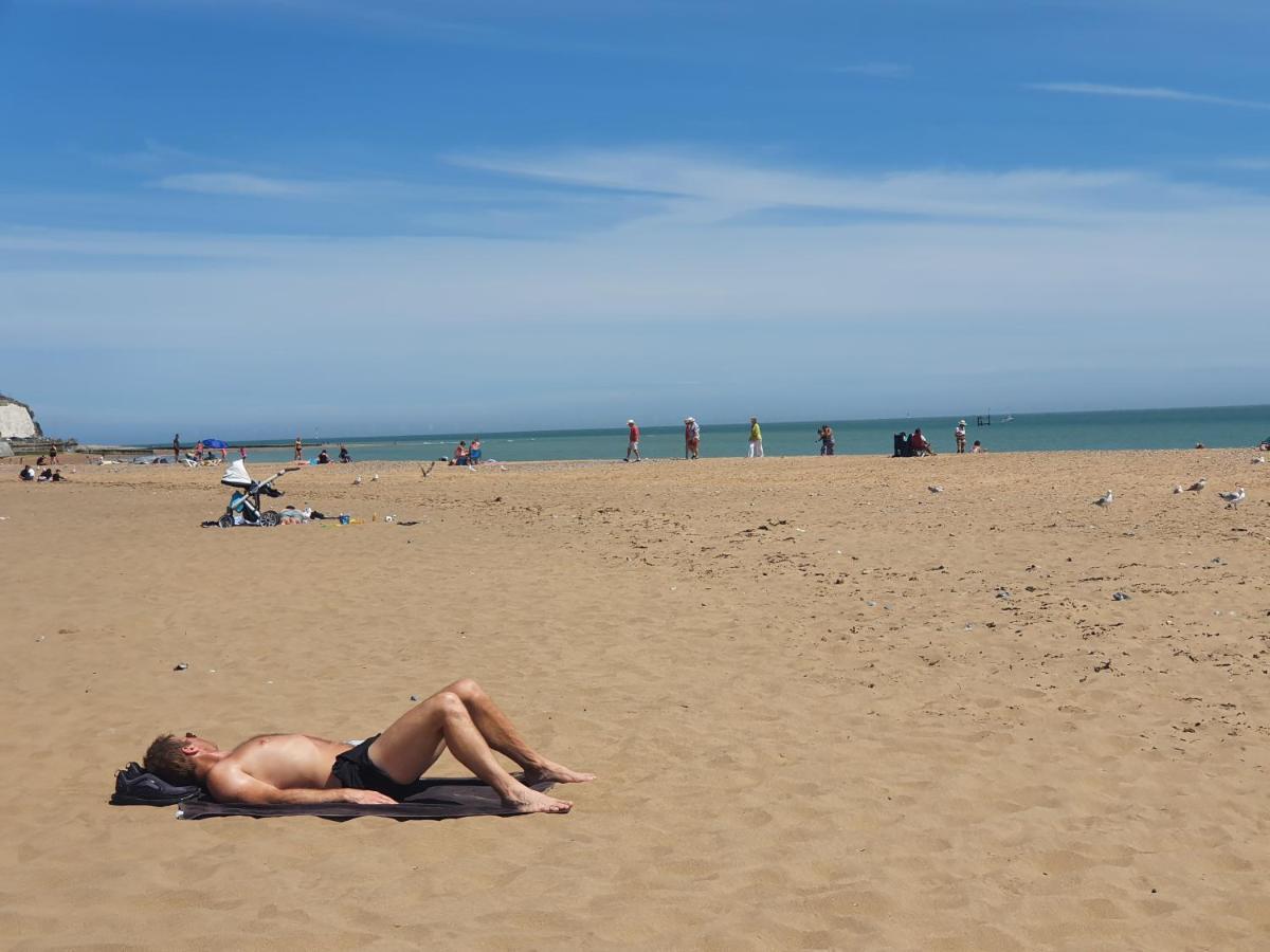 Seaside Summer Room رامْسْغيت المظهر الخارجي الصورة